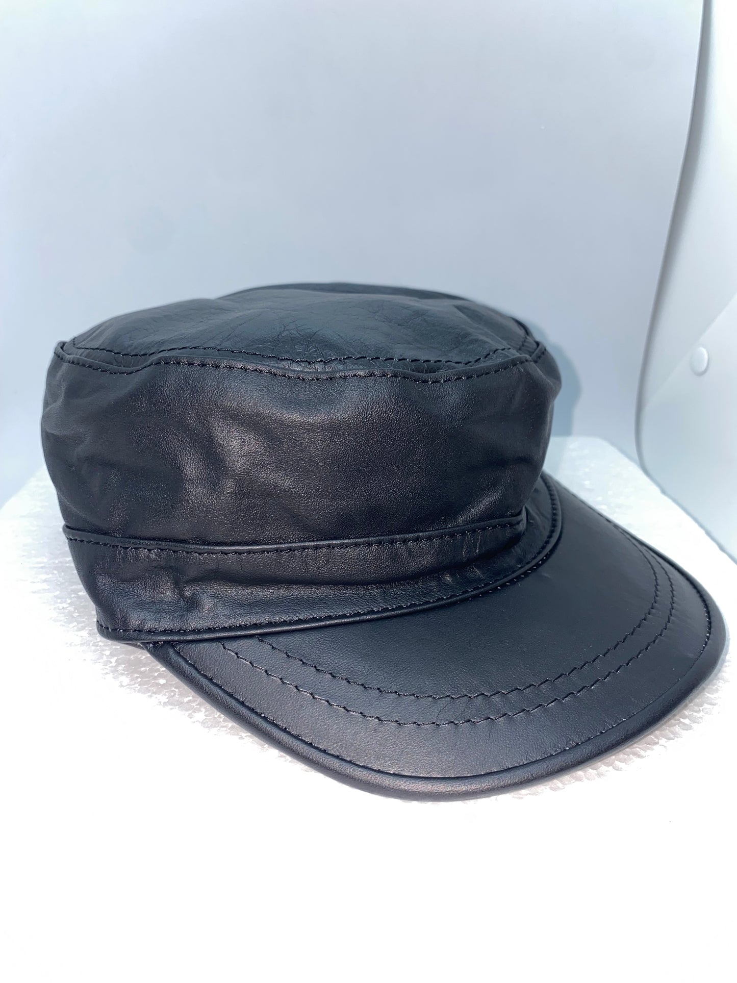 Gorra de cuero graso GG-35